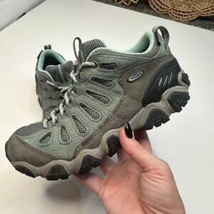 Oboz Sawtooth Low Gray Leather Hiking Boots